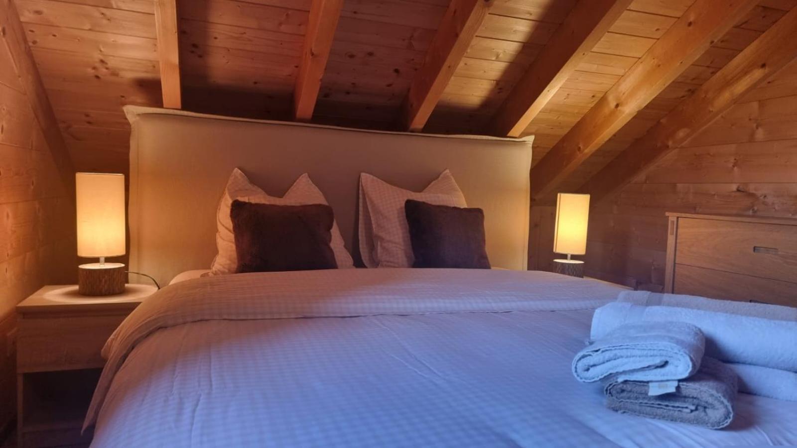 Le Chalet Du Pere Michel, Jacuzzi, Sauna, Jardin Ла-Бресс Екстер'єр фото
