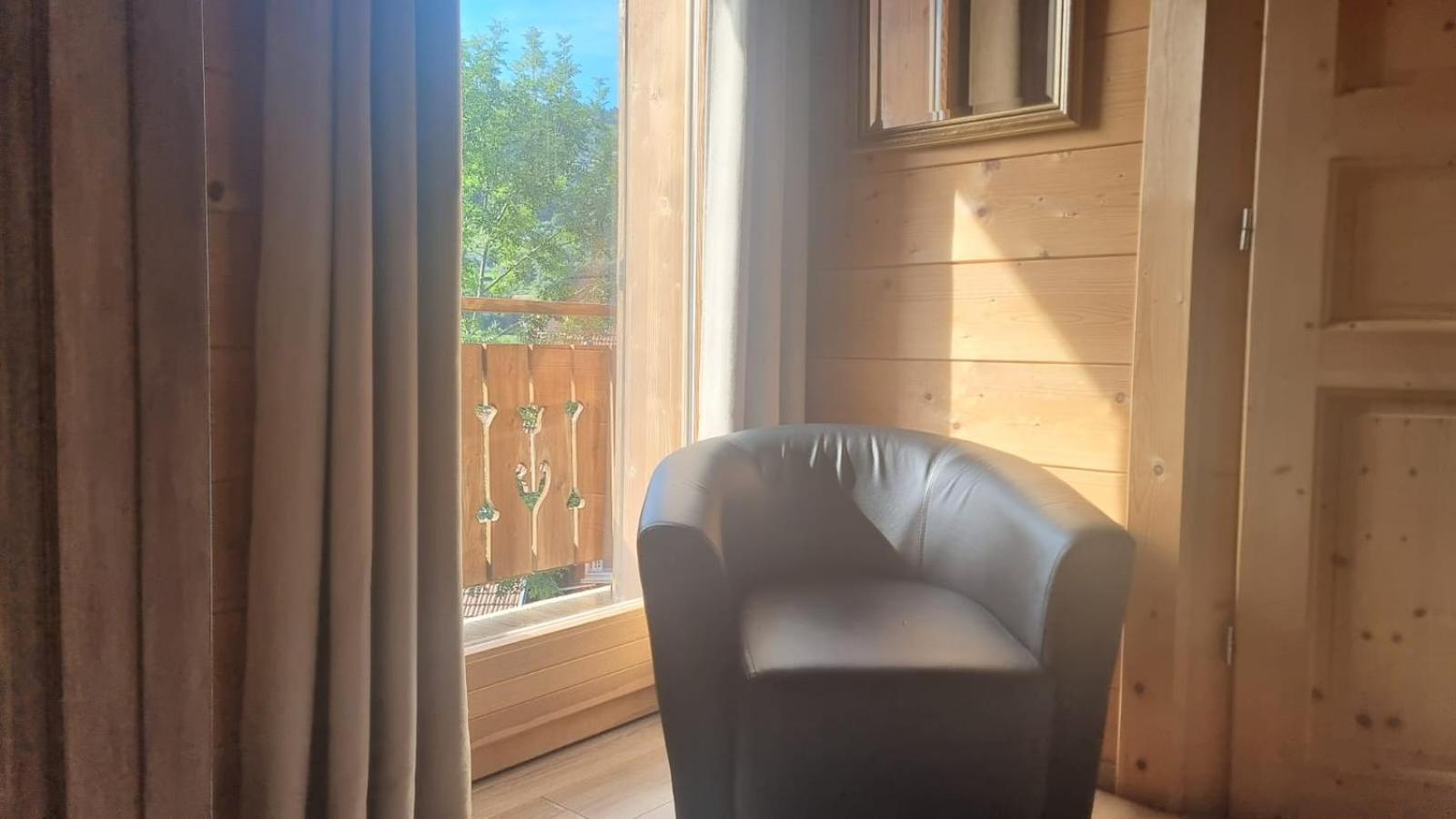 Le Chalet Du Pere Michel, Jacuzzi, Sauna, Jardin Ла-Бресс Екстер'єр фото