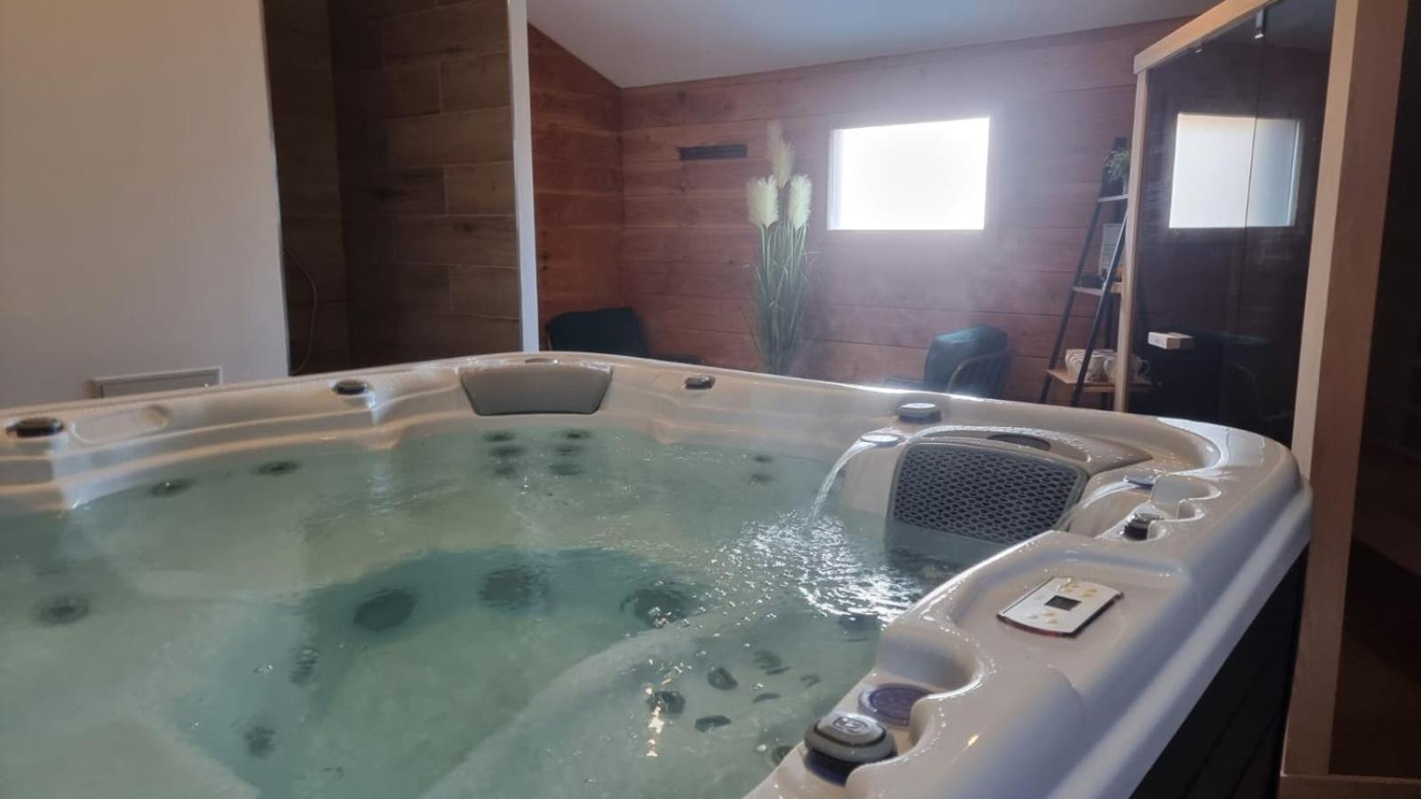 Le Chalet Du Pere Michel, Jacuzzi, Sauna, Jardin Ла-Бресс Екстер'єр фото