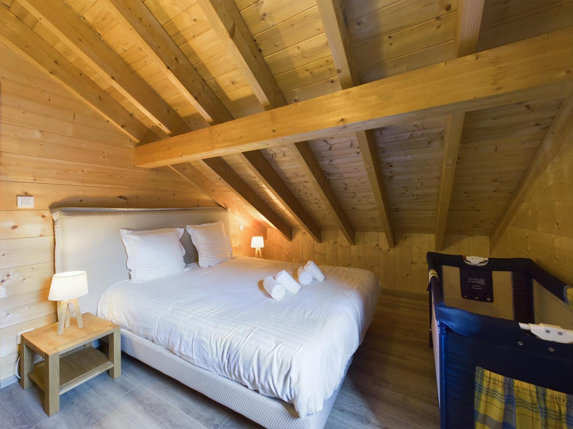 Le Chalet Du Pere Michel, Jacuzzi, Sauna, Jardin Ла-Бресс Екстер'єр фото